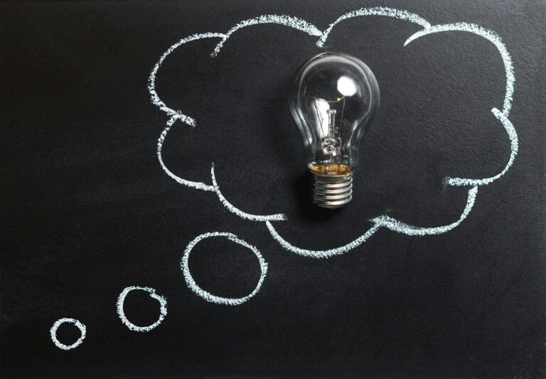 How Can Businesses in Australia Cope With the Rising Electricity Cost?